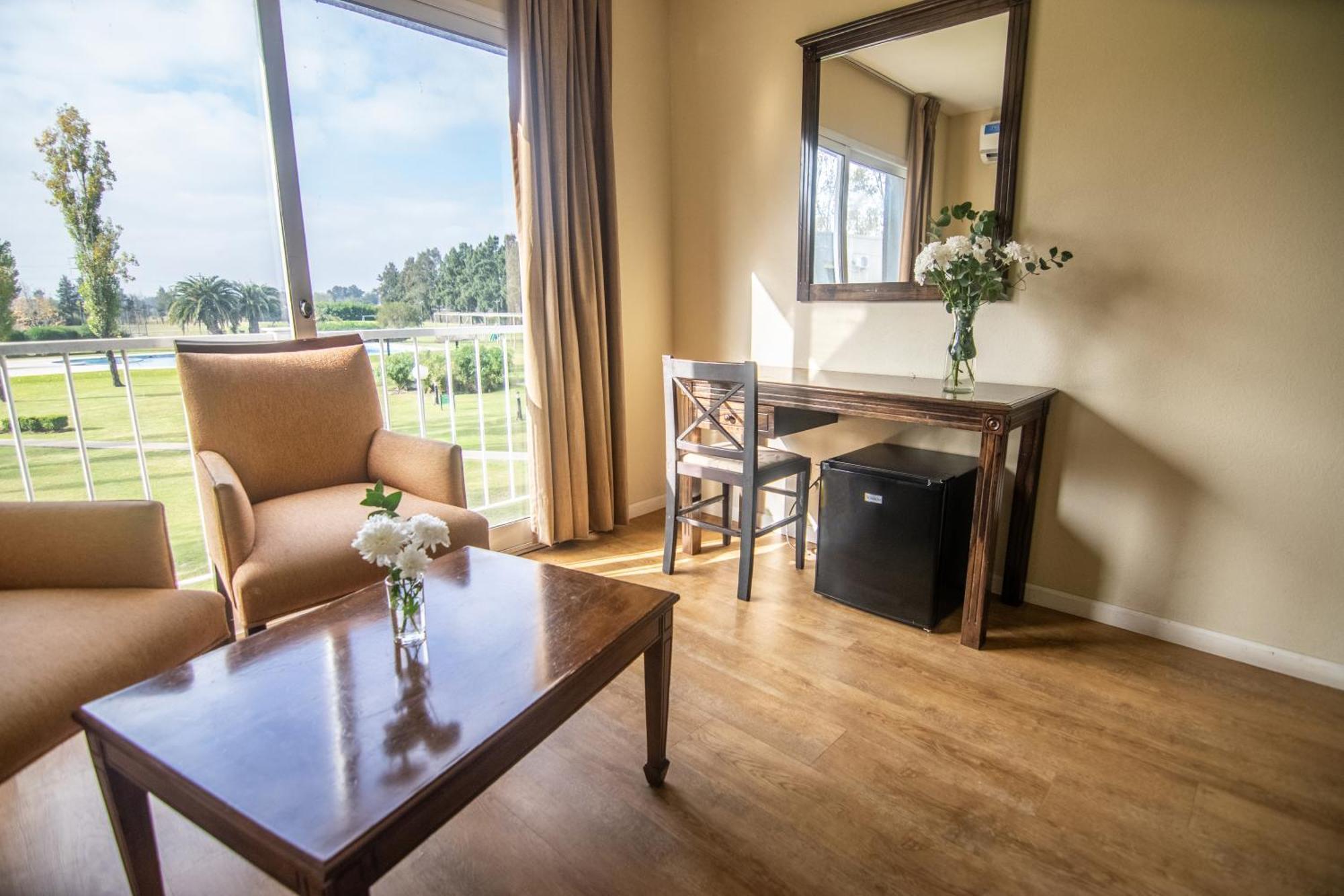 Wyndham Garden Campana Otel Dış mekan fotoğraf