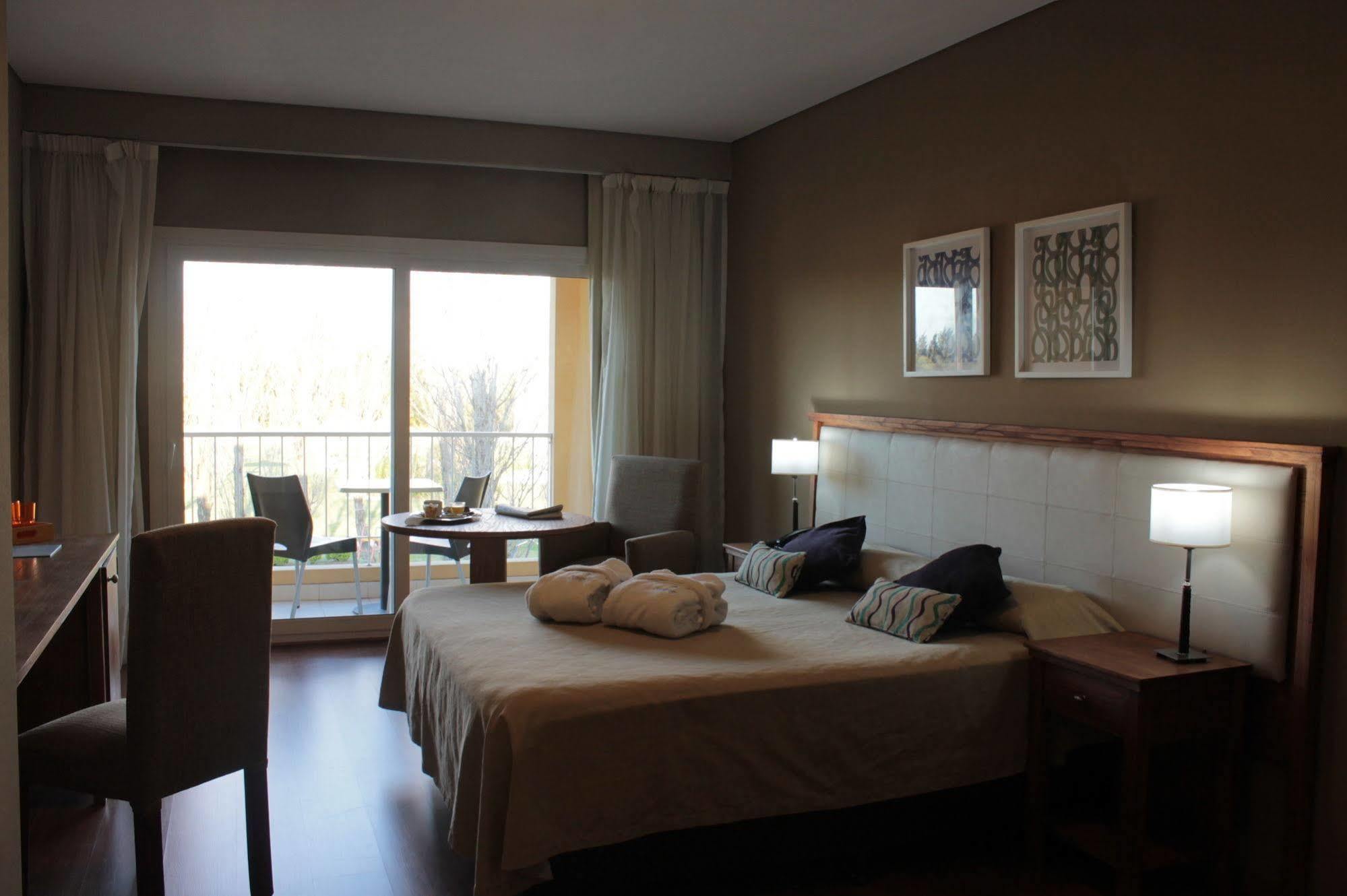 Wyndham Garden Campana Otel Dış mekan fotoğraf
