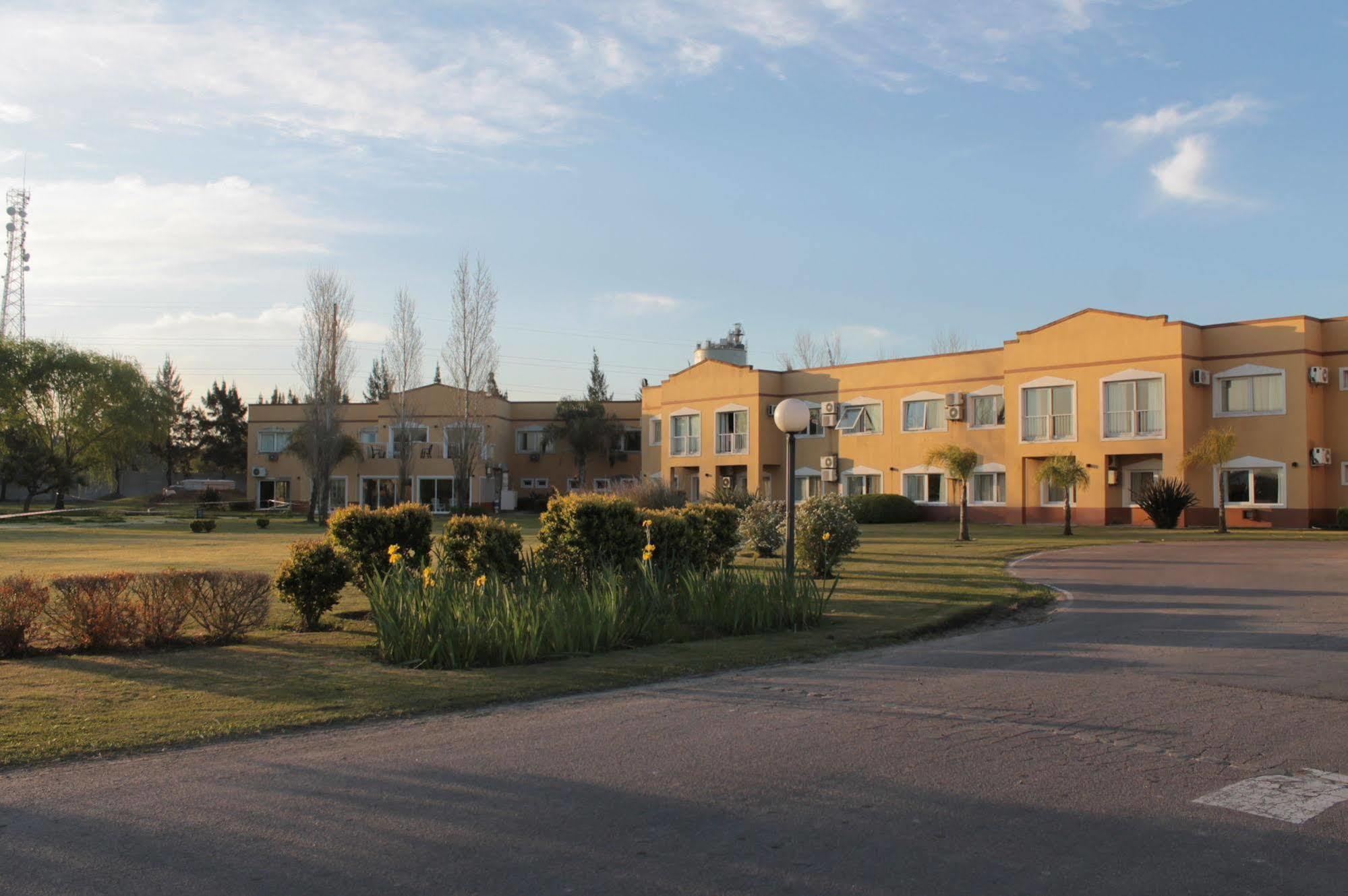 Wyndham Garden Campana Otel Dış mekan fotoğraf