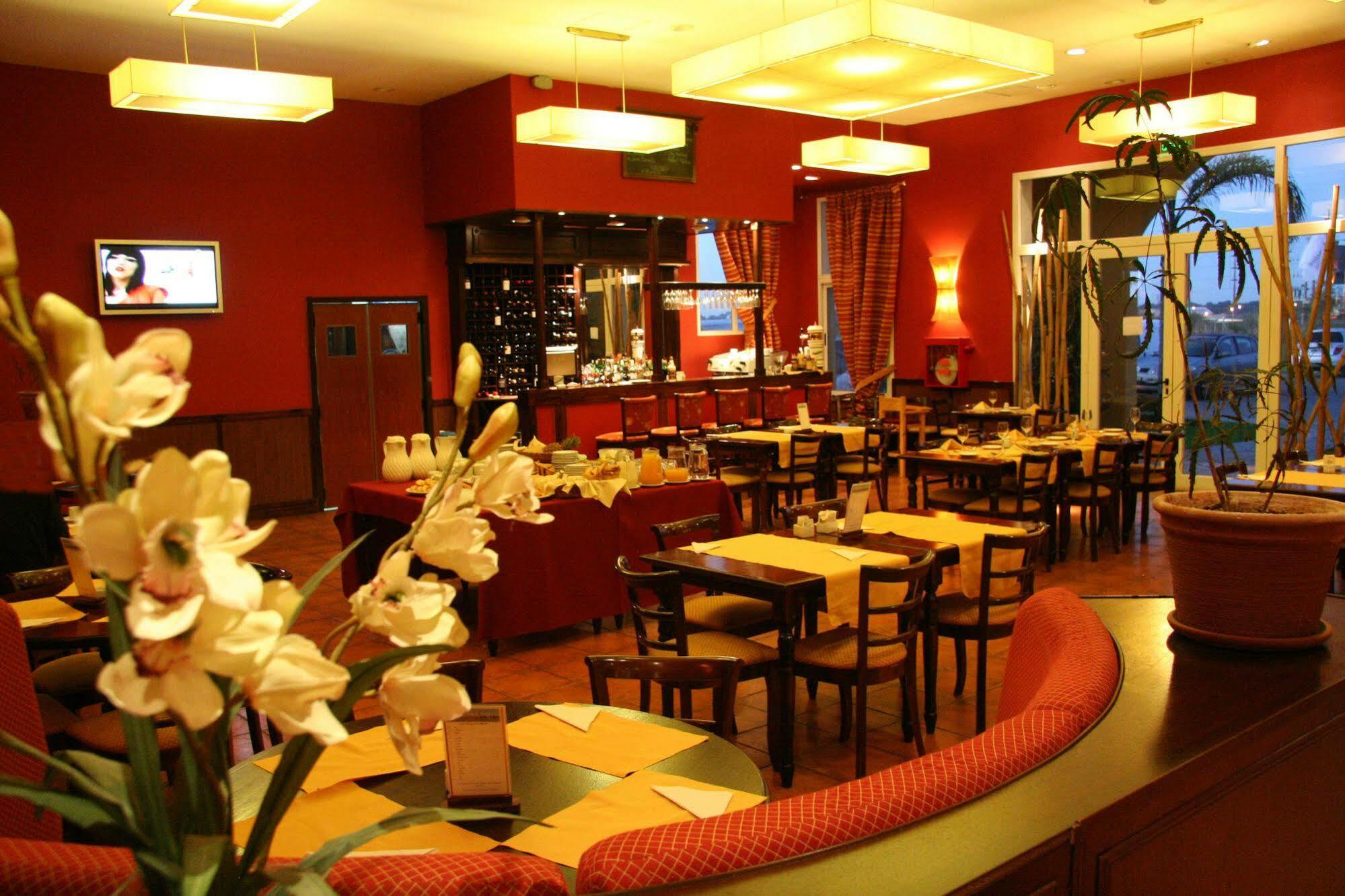 Wyndham Garden Campana Otel Dış mekan fotoğraf